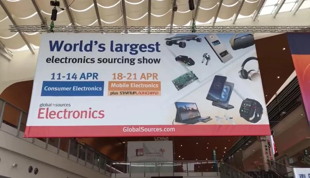 exposição de produtos eletrônicos de consumo de fontes globais em Hong Kong